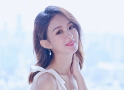 英雄联盟总决赛2025-冰雪战场上的炽热核心，罗德里熔断防线，拜仁北征展雄风