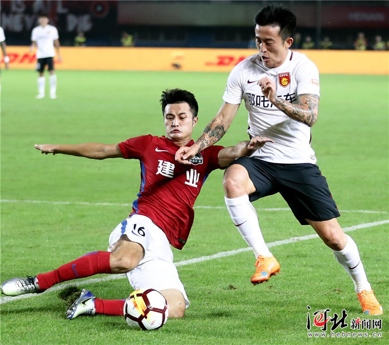 河北华夏幸福客场挑战大连人 河北华夏幸福客场挑战大连人