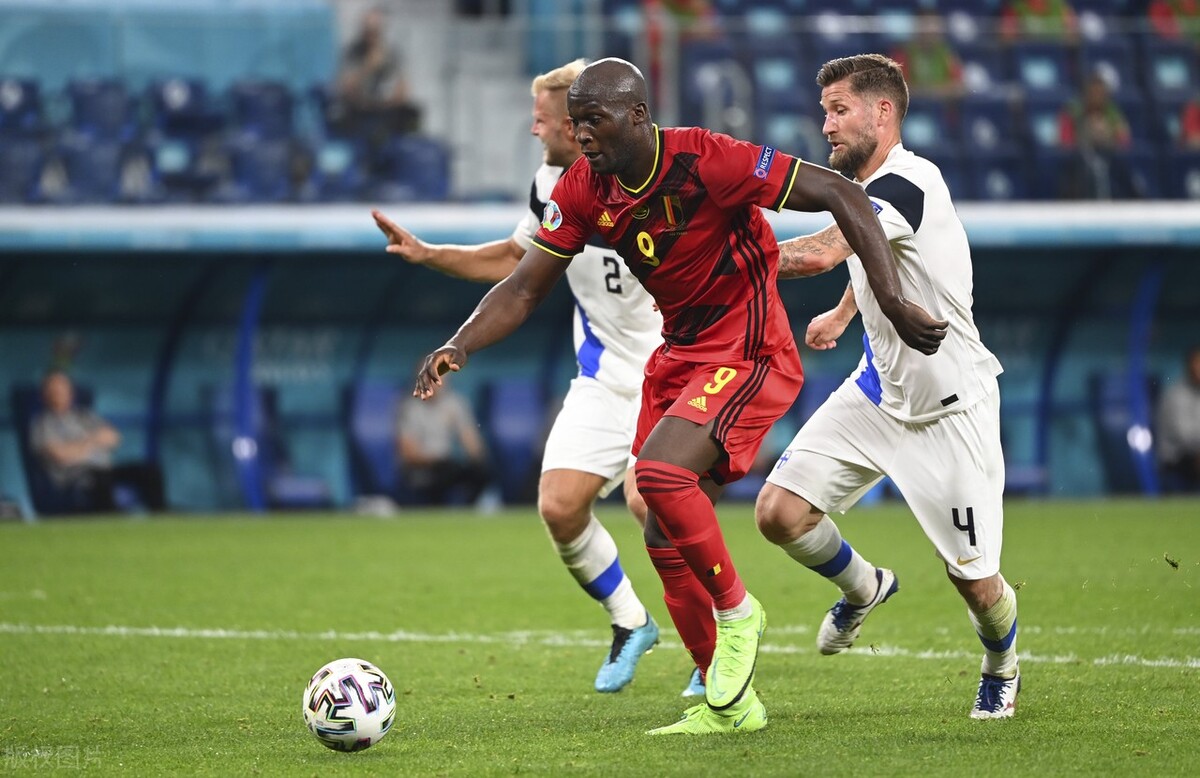 包含芬兰险胜法国，晋级形势看好的词条