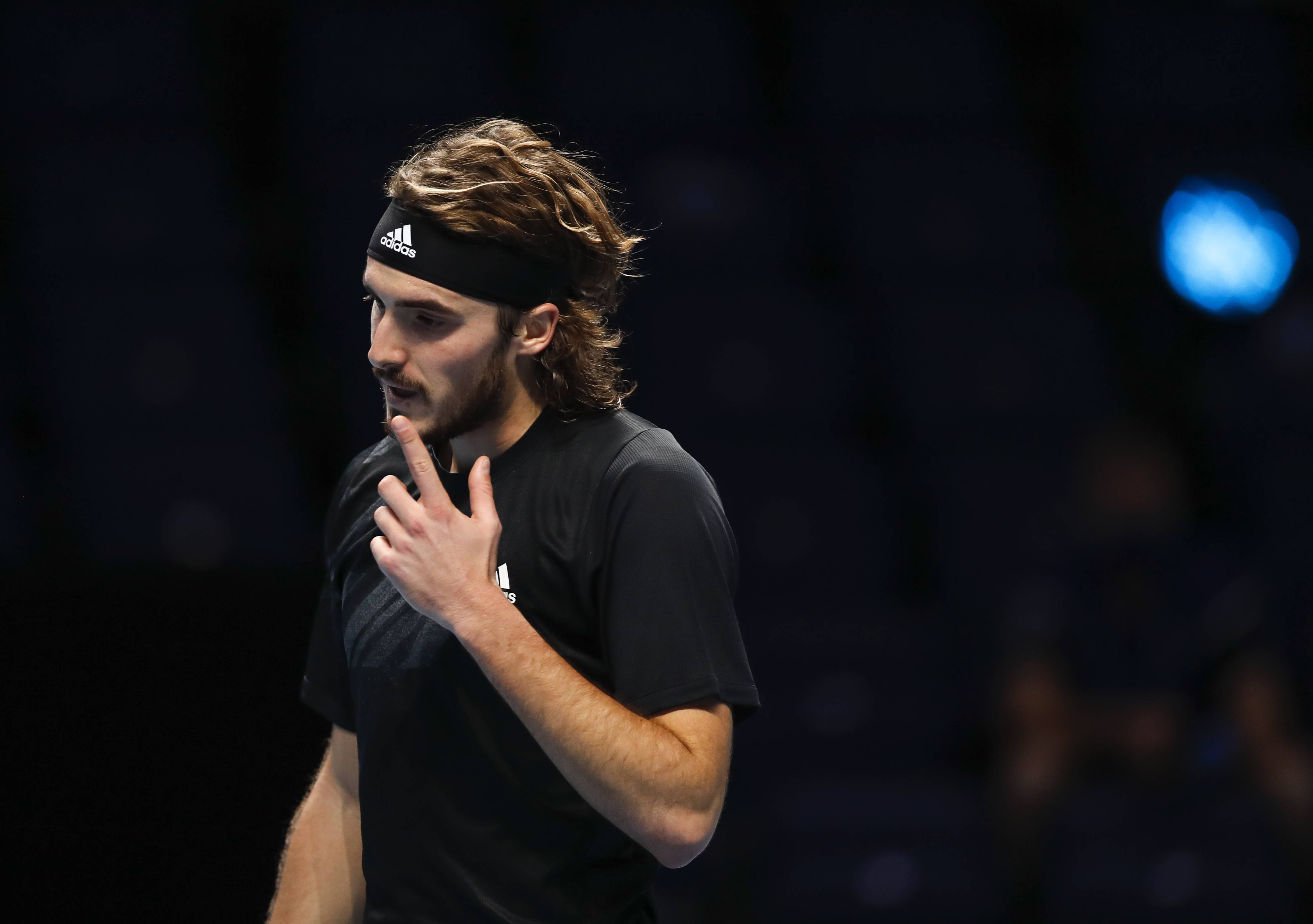 澳网轻取联合杯,西西帕斯统治全场 澳网轻取联合杯,西西帕斯统治全场