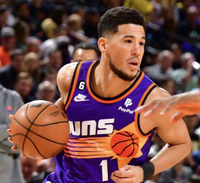 上海队翻盘魔术,克莱惊艳四座 上海队翻盘魔术,克莱惊艳四座