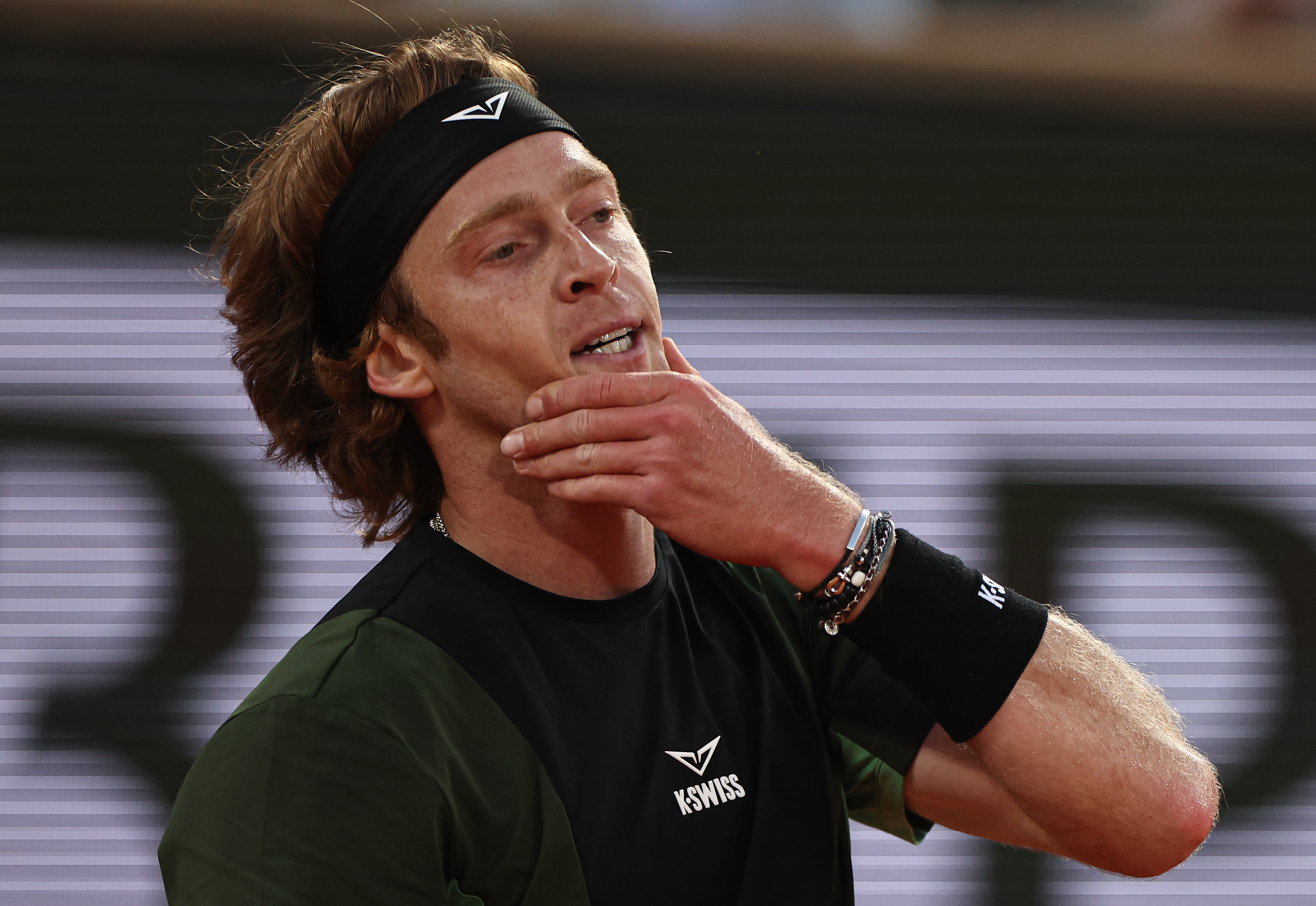 法网碾压美网,辛纳关键制胜 法网碾压美网,辛纳关键制胜