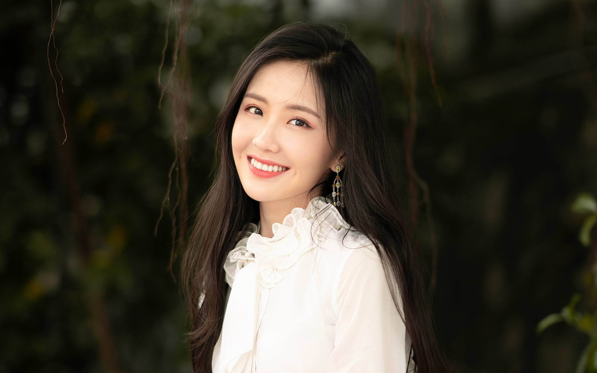 坎特魔咒破碎之夜,芬兰无名小卒如何终结里昂王朝